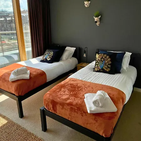Angels - Blonk Street Luxury Apartment *